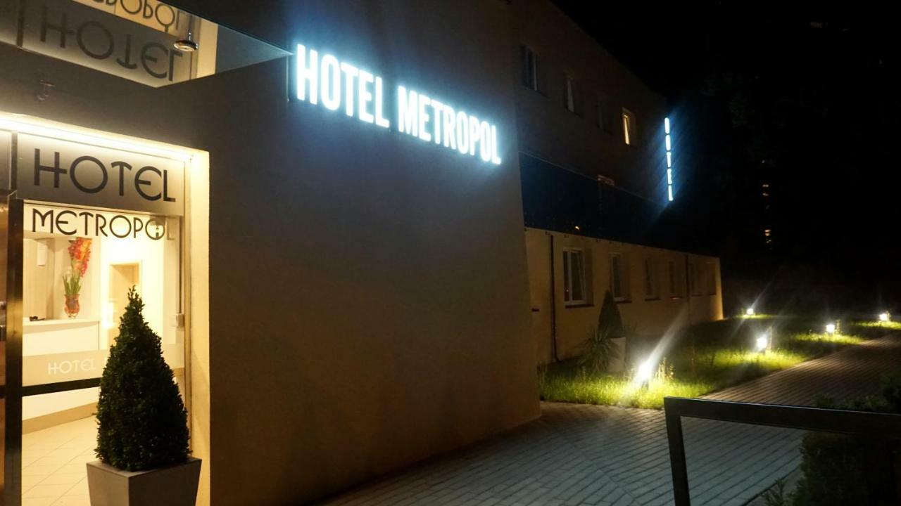 Hotel Metropol Cb Ceske Budejovice Dış mekan fotoğraf