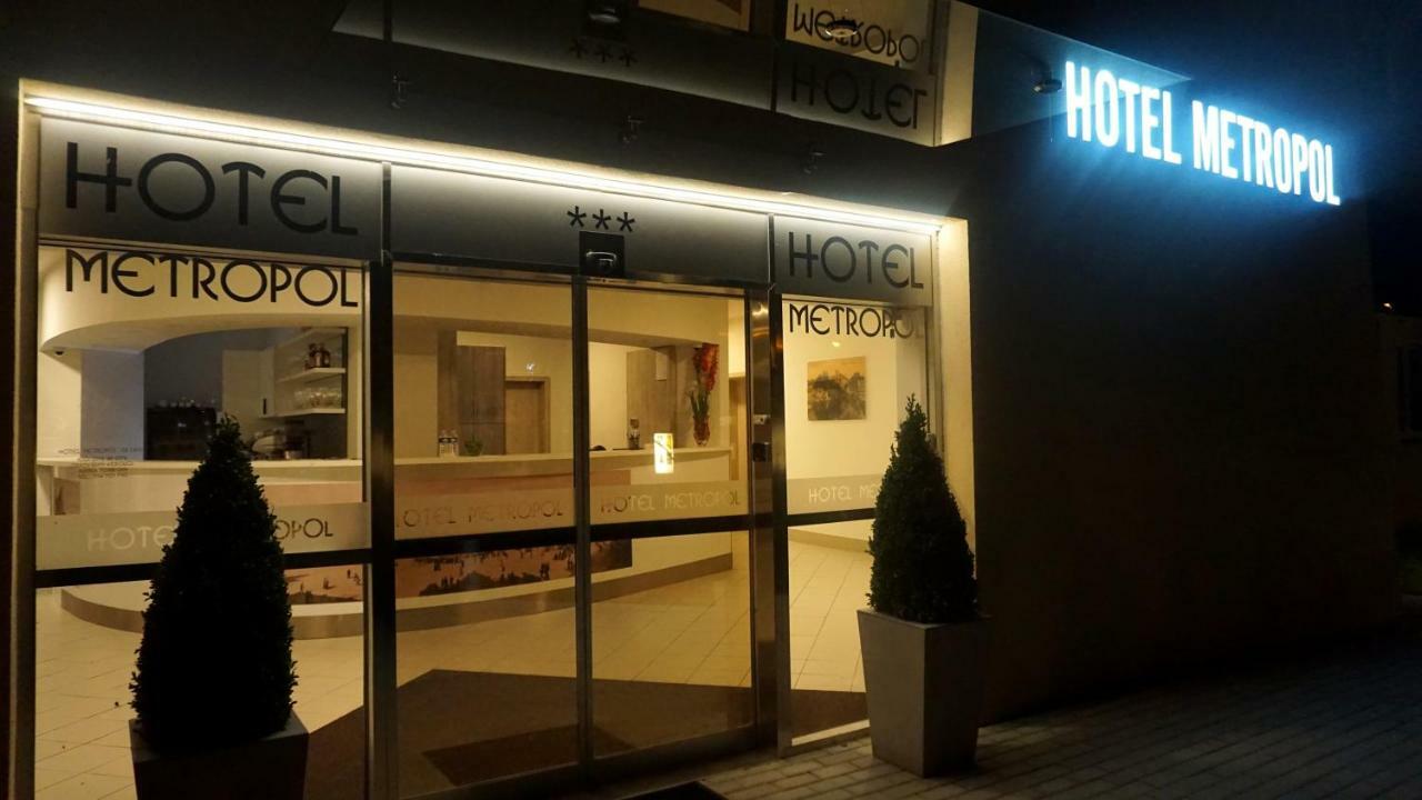 Hotel Metropol Cb Ceske Budejovice Dış mekan fotoğraf