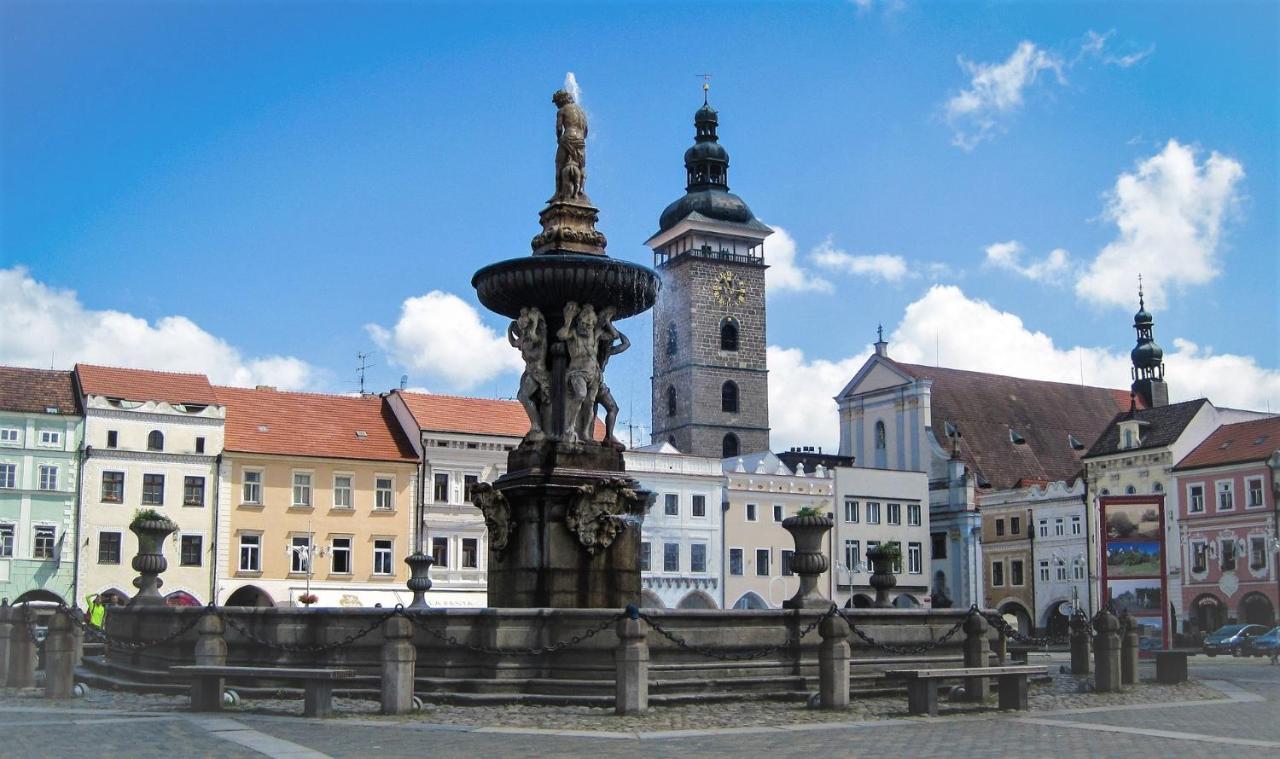 Hotel Metropol Cb Ceske Budejovice Dış mekan fotoğraf